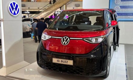 Unik Dan Futuristik! VW ID. Buzz Siap Curi Perhatian Di Jalan