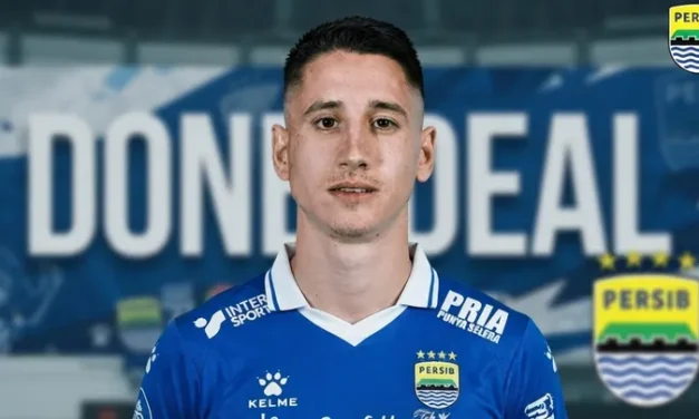 Luka Menalo Ungkap Rasa Nyaman Dan Bertahan Lama Di Persib