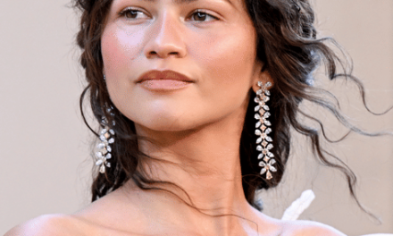 Sentuhan Berlian Chopard, Penampilan Zendaya Makin Ikonik