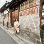 Gaya Santai Marcella Zalianty Liburan Di Bukchon Hanok Village