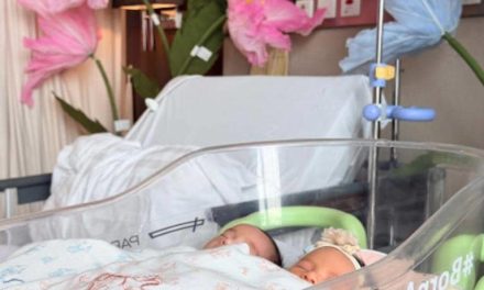 Selamat Nanda Arsyinta! Bayi Kembar Lahir Di Tanggal Cantik