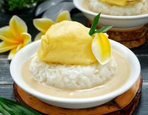 Kuliner Tradisional! Pulut Durian Dan Kelezatan Ketan Bersantan